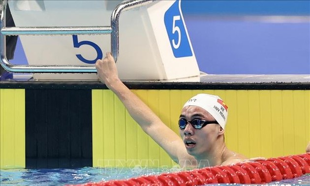 Nadador vietnamita establece récords en torneo asiático