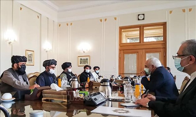 Téhéran appelle à la formation d'un gouvernement “inclusif” à Kaboul
