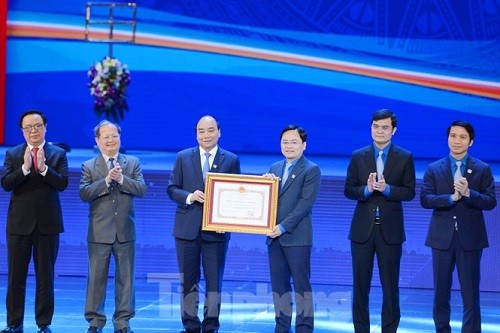 Meeting du 90e anniversaire de la fondation de l’Union de la jeunesse communiste Hô Chi Minh