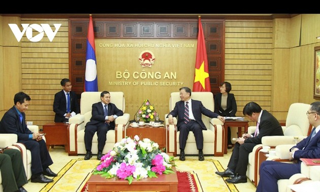 Tô Lâm reçoit l’ambassadeur du Royaume-Uni au Vietnam