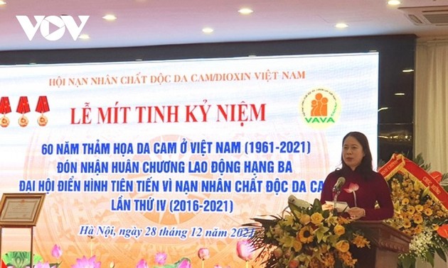 Le Vietnam commémore le 60e anniversaire de la «catastrophe orange»
