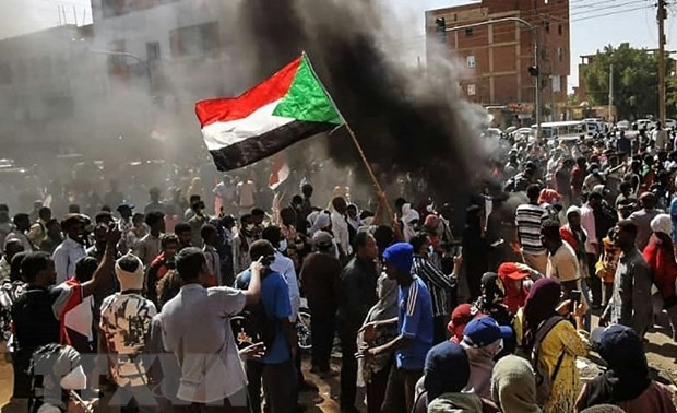 Soudan: tirs de gaz lacrymogènes pour disperser les manifestants à Khartoum
