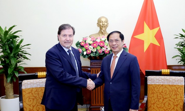 Vietnam-Chili: approfondissement de la coopération