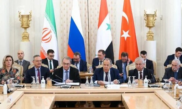 Rencontre des ministres turc, iranien et syrien des Affaires étrangères à Moscou