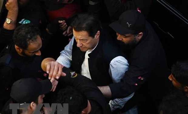 Pakistan: la Cour suprême déclare «invalide» l'arrestation de l'ancien premier ministre Imran Khan