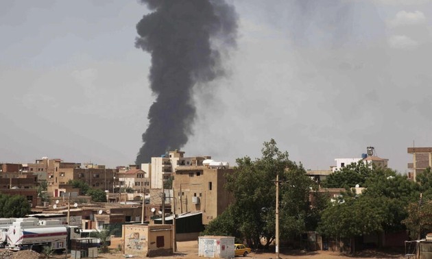 Soudan: reprise des combats à Khartoum après la fin de la trêve