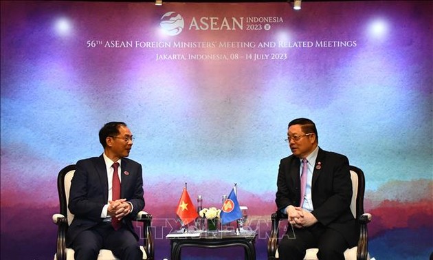 Le secrétaire général de l’ASEAN salue l’implication active du Vietnam