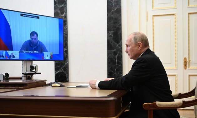 Vladimir  Poutine condamne une "attaque terroriste" sur le pont de Crimée