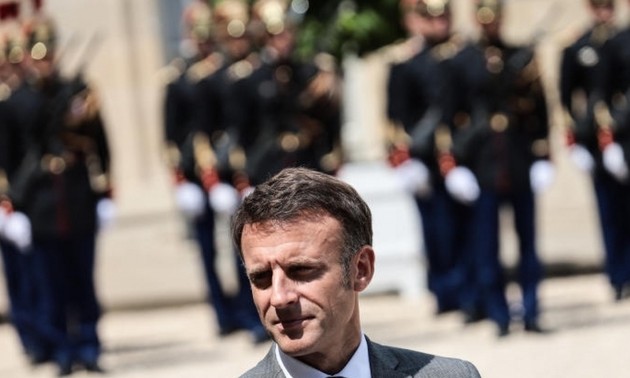 Emmanuel Macron entame un voyage dans le Pacifique
