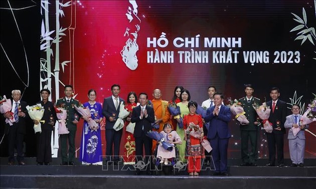 Vo Van Thuong assiste au programme d’échange “Hô Chi Minh – itinéraire d’aspiration 2023”