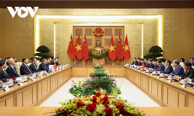 Xi Jinping reçu par Pham Minh Chinh