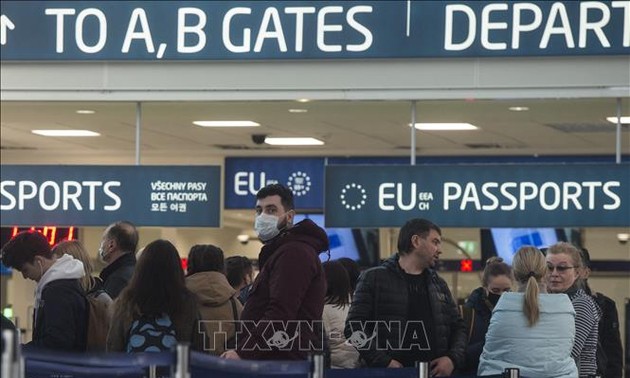 Fausse alerte à la bombe à l’aéroport Vaclav Havel de Prague