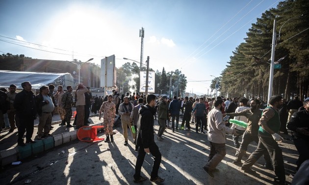 Iran: plus de 100 morts et 140 blessés dans une double explosion