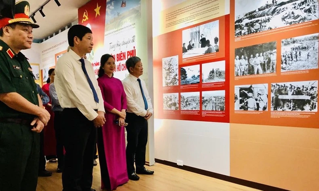Expositions en l’honneur du 70e anniversaire de la victoire de Diên Biên Phu