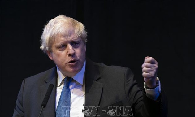 Boris Johnson wins first round British PM race