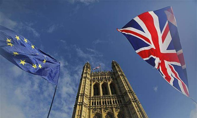EU, UK to resume Brexit talks next week
