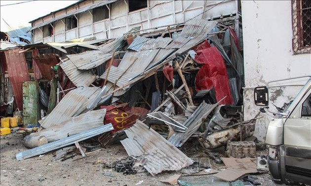 Car bomb blast kills at least 20 people in Somalia