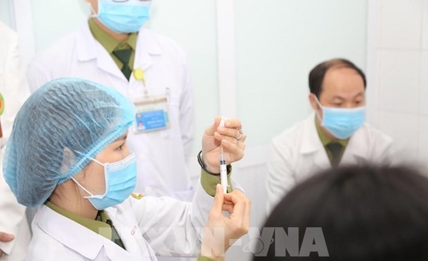 Vietnam completes first shots of Nano Covax in 2nd-stage human trials