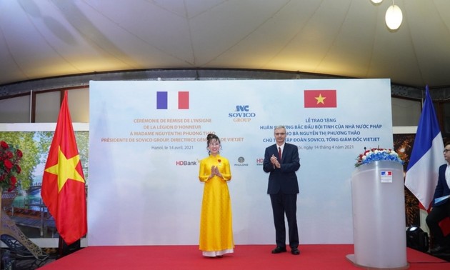 VietJet CEO receives French Order of the Legion of Honour