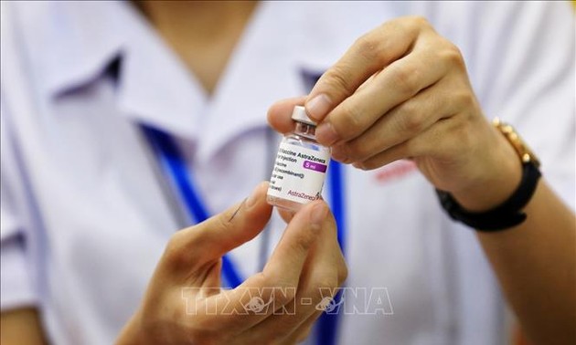 France, Hungary donate COVID-19 vaccine to Vietnam