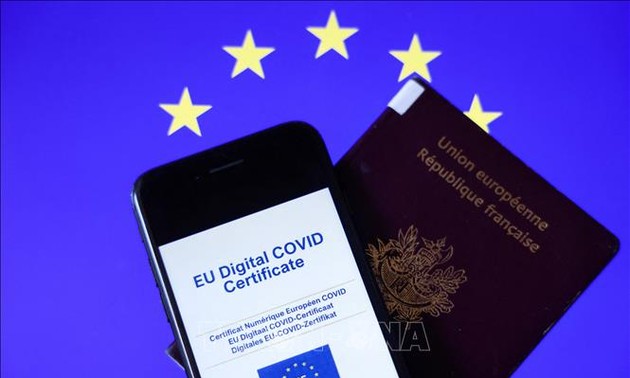 EU digital COVID-19 certification resumes 70% of air transportation