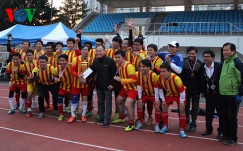 Hàn Quốc: Sôi động giải bóng đá ICFOOD CUP 2015 của sinh viên Việt