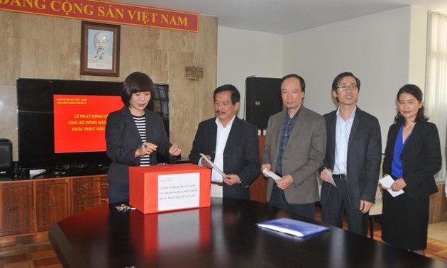 Cộng đồng người Việt ở Mexico quyên góp ủng hộ đồng bào miền Trung