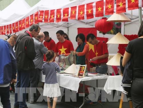 Việt Nam tham gia hội chợ Bazar các nước ASEAN tại Argentina