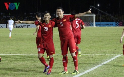 ĐT Philippines 1-2 ĐT Việt Nam: Đếm ngày giành vé vào chung kết