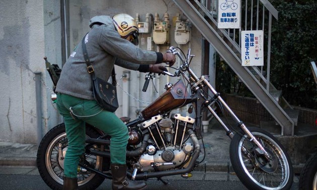 Kobunsha xuất bản sách hướng dẫn người Việt thi lấy bằng lái xe máy ở Nhật Bản 