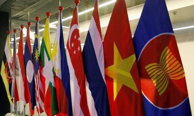 Việt Nam sẵn sàng chung tay vào nỗ lực của ASEAN và đối tác để bảo vệ không gian biển Đông Nam Á