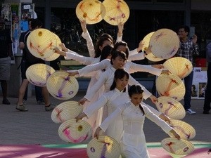 Lễ hội văn hóa Việt tại thủ đô Australia