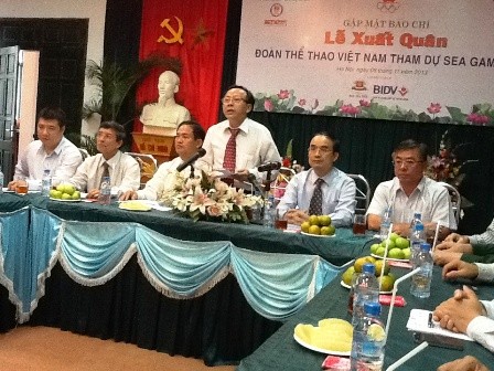 Lễ xuất quân đoàn thể thao Việt Nam tham dự Đại hội thể thao Đông Nam Á lần thứ 27 (Sea Games 27)