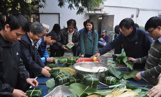 Người Việt Nam tại nhiều quốc gia tổ chức đón Tết cổ truyền