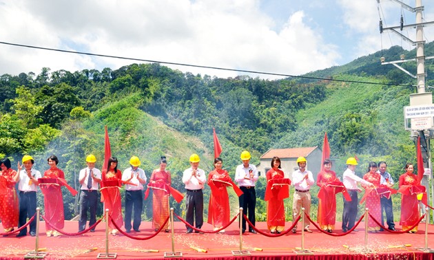 Quảng Ninh đi đầu cả nước trong điện khí hóa nông thôn, hải đảo