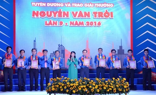 Trao giải thưởng Nguyễn Văn Trỗi cho 36 thanh niên công nhân tiêu biểu