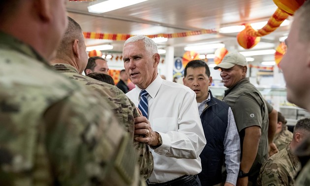 US Vice President makes surprise trip to Iraq 