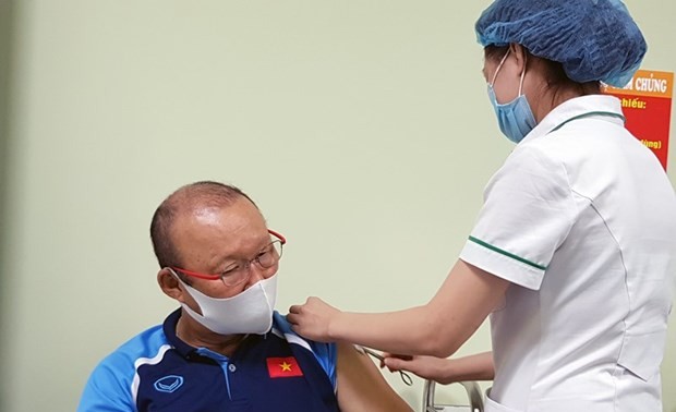 Members of national men’s football team receive COVID-19 vaccinations