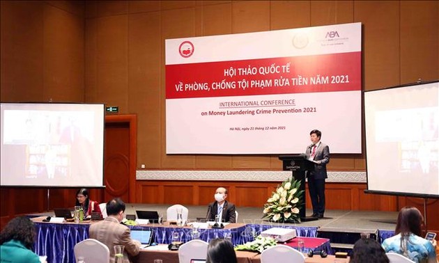 Vietnam, US experts discuss money laundering prevention and control 