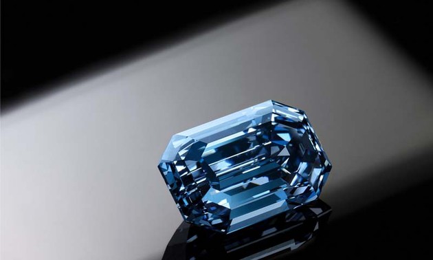 Largest and most valuable blue diamond to come to auction at Sotheby's Hong Kong