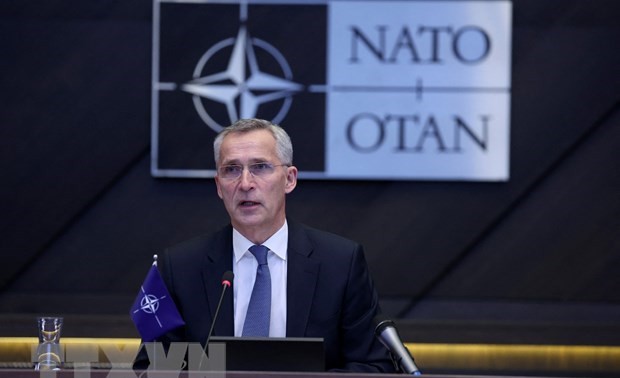 NATO plans permanent military presence at border