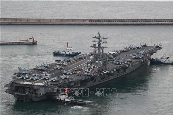 South Korea, US stage drills with aircraft carrier 
