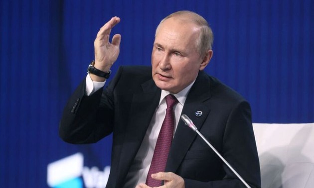 Putin jabs at West over Ukraine conflict, says operation going to plan