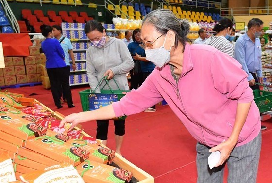  “Zero-dong minimart” program launched to support the needy ahead of Tet