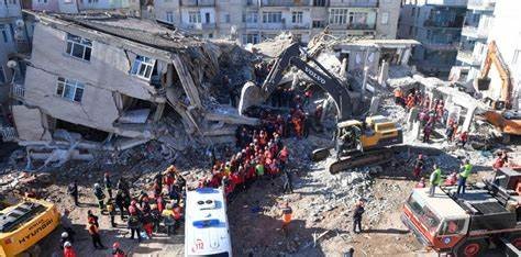 Vietnam Red Cross raises 430,000 USD for quake-hit people
