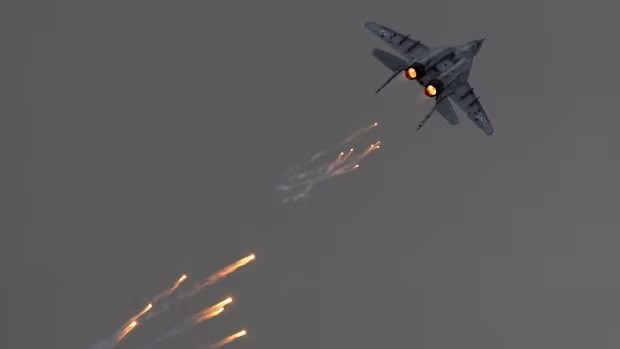 Poland to send fighter jets to Ukraine 