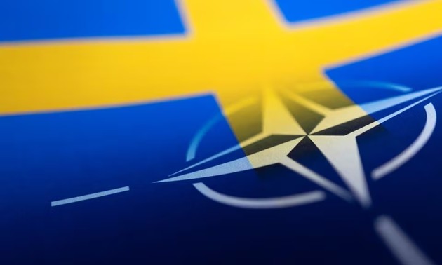 Hungarian President signs ratification of Sweden's NATO accession