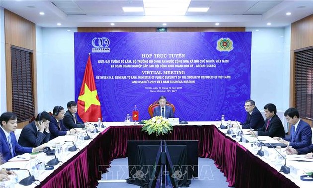 Содействие отношениям в инвестиционно-торговой сфере между Вьетнамом и США