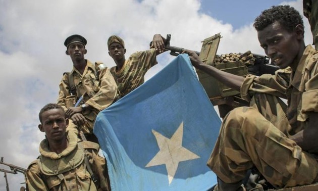 Десятки человек погибли в столкновениях в Сомали