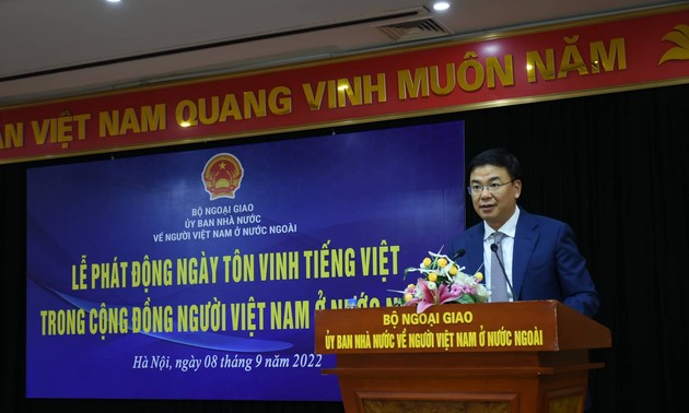 8 сентября официально станет Днем чествования вьетнамского языка в обществе вьетнамцев за рубежом